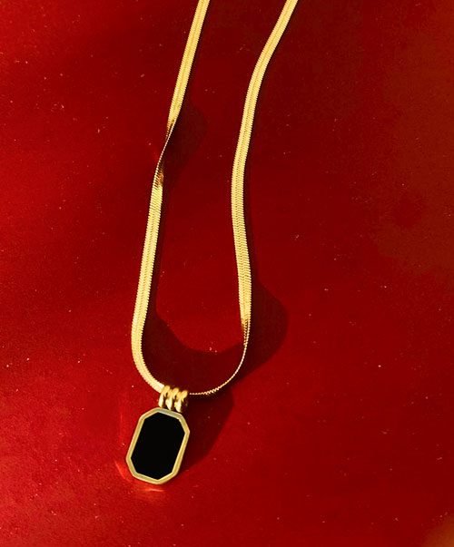 Black Onyx Pendant Necklace - Image 2