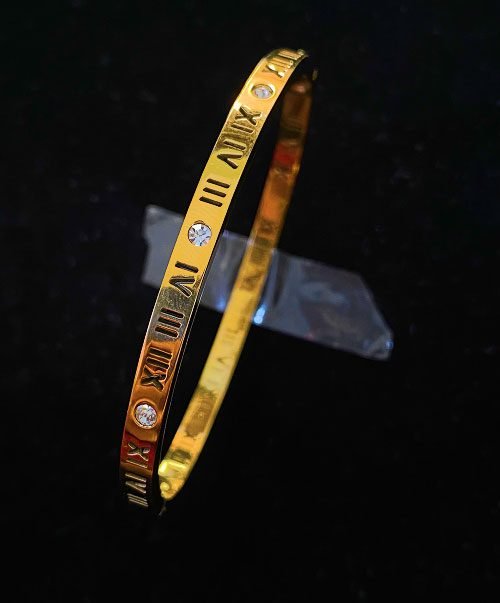 Timeless Roman Bangle - Image 2