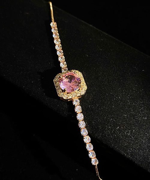 Violet Solitaire Gold Bracelet - Image 2