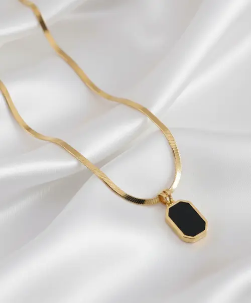 Black Onyx Pendant Necklace